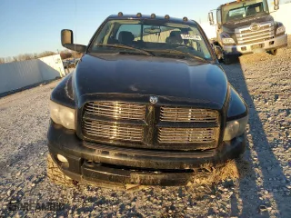 2004 Dodge Ram 3500 SLT with VIN 3D7LU38C44G182472, listed as a Copart auction lot 83442714 with 220,410 mi miles and Salvage Title. Bid and sale history available at carsss.com. Image 5.