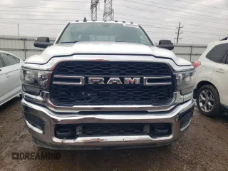 2019 Ram 3500 Tradesman with VIN 3C63RRGL6KG612653, listed as a Copart auction lot 80954524 with 164,954 mi miles and Clean Title. Bid and sale history available at carsss.com. Image 5.