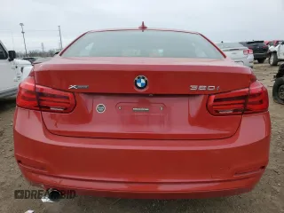 2018 BMW 3 Series 320i xDrive with VIN WBA8E5G57JNU47932, listed as a Copart auction lot 44040445 with 64,217 mi miles and Clean Title. Bid and sale history available at carsss.com. Image 6.