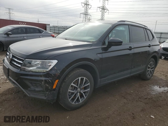 2021 Volkswagen Tiguan S z VIN 3VV0B7AX2MM000813, wystawiony jako Copart lot #49544255 z przebiegiem 43 801 mil mil oraz Szkoda całkowita • Salvage title. Historia ofert i sprzedaży dostępna na DreamBid. Obrazek 1.