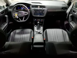 2023 Volkswagen Tiguan SE with VIN 3VVMB7AX1PM011274, listed as a Copart auction lot 48601205 with 17,831 mi miles and Non repairable. Bid and sale history available at DreamBid. Image 8.