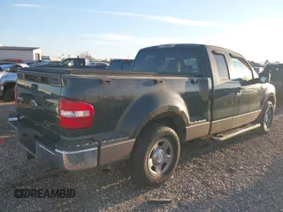 2005 Ford F-150 XLT with VIN 1FTPX025X5KC35939, listed as a IAAI auction lot 41286286 with 162,045 mi miles. Bid and sale history available at carsss.com. Image 4.