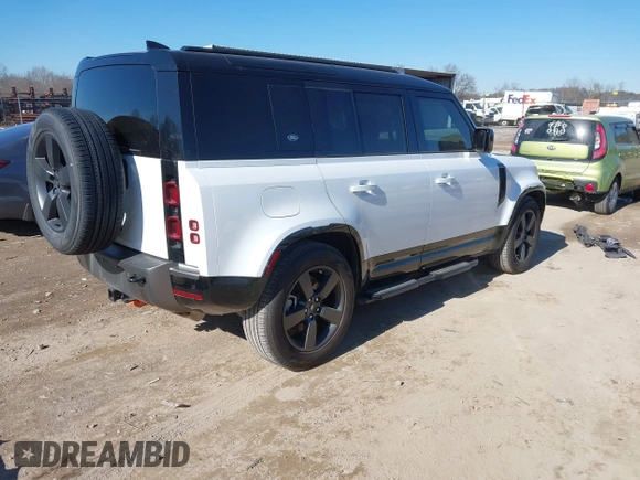 2024 Land Rover Defender X-Dynamic SE with VIN SALE27EU9R2302644, listed as a IAAI auction lot 41344698 with 12,688 mi miles and . Bid and sale history available at DreamBid. Image 4.