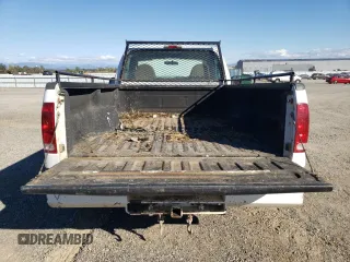 2004 Ford F-250 XL с VIN 1FTNF20P94EC21733, выставлен на аукционе Copart как лот 76788064 с пробегом 165 461 миль миль и Списание • Salvage title. История ставок и продаж доступна на DreamBid. Изображение 11.