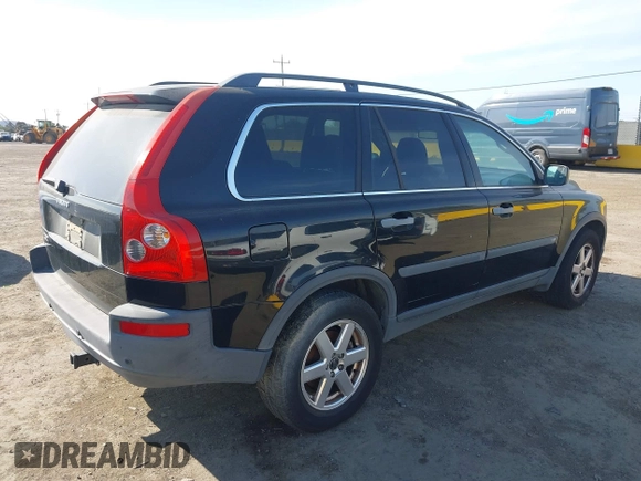2006 Volvo XC90 2.5L Turbo with VIN YV4CY592461304715, listed as a IAAI auction lot 40384200 with 124,396 mi miles. Bid and sale history available at carsss.com. Image 4.