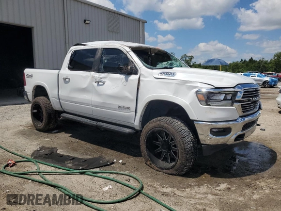 2021 Ram 1500 Laramie z VIN 1C6SRFJTXMN719184, wystawiony jako Copart lot #57024995 z przebiegiem 70 194 mil mil oraz Nie do naprawy • Non repairable. Historia ofert i sprzedaży dostępna na DreamBid. Obrazek 4.