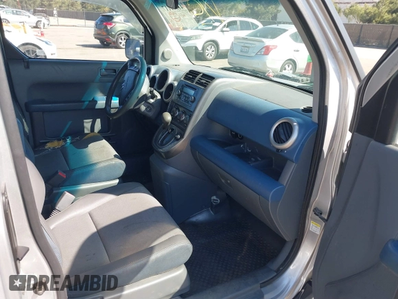 2006 Honda Element EX-P with VIN 5J6YH28726L022561, listed as a IAAI auction lot 41671117 with Not Provided miles and . Bid and sale history available at DreamBid. Image 5.