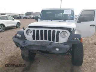 2020 Jeep Gladiator Sport S z VIN 1C6HJTAG5LL141251, wystawiony jako IAAI lot #41825062 z przebiegiem 51 961 mil mil oraz . Historia ofert i sprzedaży dostępna na DreamBid. Obrazek 6.
