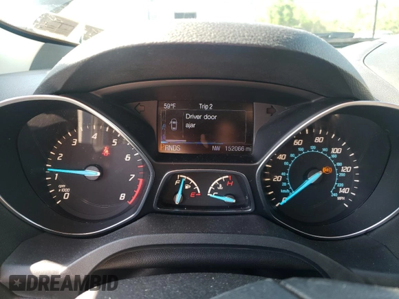 2013 Ford Escape SE with VIN 1FMCU0G92DUD18329, listed as a Copart auction lot 51895985 with 152,066 mi miles and Salvage Title. Bid and sale history available at carsss.com. Image 9.