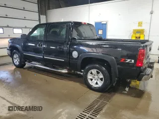 2006 Chevrolet Silverado 1500 LT1 with VIN 2GCEK13Z761340677, listed as a Copart auction lot 54457405 with 276,902 mi miles and Clean Title. Bid and sale history available at carsss.com. Image 2.