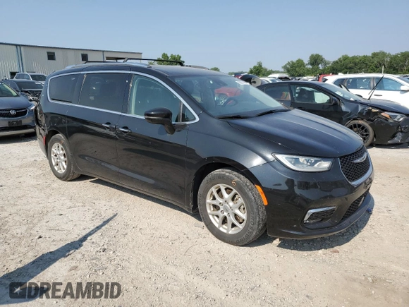 2021 Chrysler Pacifica Touring L with VIN 2C4RC1BG0MR532357, listed as a Copart auction lot 59921445 with Not provided miles and Salvage title. Bid and sale history available at DreamBid. Image 4.