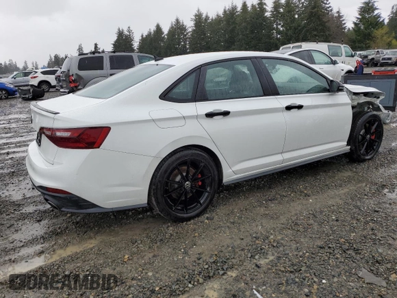 2024 Volkswagen Jetta GLI 40th Anniversary Edition z VIN 3VW9T7BU7RM021264, wystawiony jako Copart lot #50994425 z przebiegiem 16 550 mil mil oraz Szkoda całkowita • Salvage title. Historia ofert i sprzedaży dostępna na DreamBid. Obrazek 3.