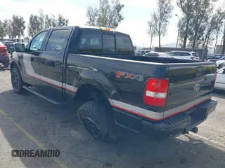 2004 Ford F-150 XLT with VIN 1FTPW14554KD15508, listed as a IAAI auction lot 41809154 with 184,790 mi miles. Bid and sale history available at carsss.com. Image 3.