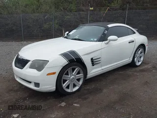 2005 Chrysler Crossfire Limited z VIN 1C3AN69L85X029304, wystawiony jako IAAI lot #41938178 z przebiegiem 107 751 mil mil oraz . Historia ofert i sprzedaży dostępna na DreamBid. Obrazek 2.