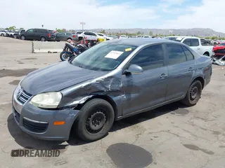 2006 Volkswagen Jetta Value Edition with VIN 3VWPF71K56M636972, listed as a IAAI auction lot 42347663 with 332,152 mi miles and . Bid and sale history available at DreamBid. Image 6.