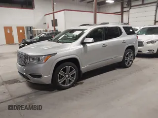 2017 GMC Acadia Denali z VIN 1GKKNXLSXHZ177151, wystawiony jako IAAI lot #42017941 z przebiegiem 114 287 mil mil oraz . Historia ofert i sprzedaży dostępna na DreamBid. Obrazek 2.