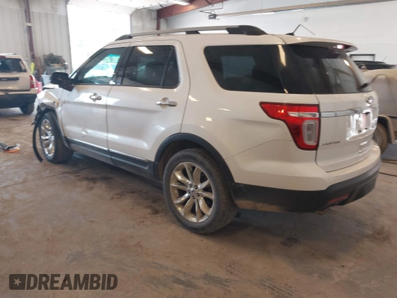 2014 Ford Explorer Limited z VIN 1FM5K7F80EGB71671, wystawiony jako IAAI lot #42280736 z przebiegiem 154 883 mil mil oraz . Historia ofert i sprzedaży dostępna na DreamBid. Obrazek 3.