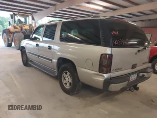 2005 Chevrolet Suburban LS z VIN 3GNEC16Z25G136603, wystawiony jako IAAI lot #42339417 z przebiegiem 382 868 mil mil oraz . Historia ofert i sprzedaży dostępna na DreamBid. Obrazek 3.