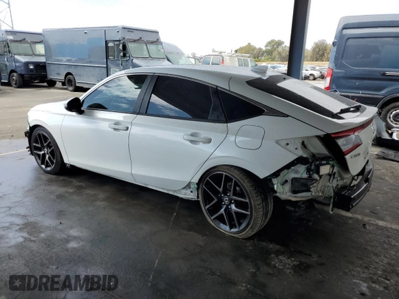 2024 Honda Civic Sport Touring z VIN 19XFL1G85RE012975, wystawiony jako Copart lot #50999015 z przebiegiem 13 552 mil mil oraz Szkoda całkowita • Salvage title. Historia ofert i sprzedaży dostępna na DreamBid. Obrazek 2.