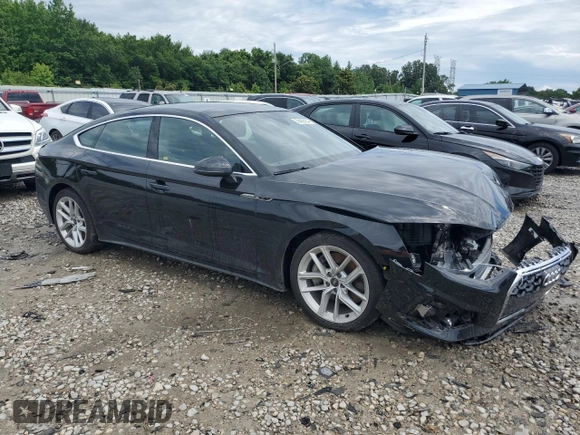 2023 Audi A5 Sportback S line Premium z VIN WAUDACF59PA061867, wystawiony jako Copart lot #56488854 z przebiegiem 22 437 mil mil oraz Szkoda całkowita • Salvage title. Historia ofert i sprzedaży dostępna na DreamBid. Obrazek 4.