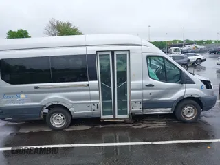 2017 Ford Transit with VIN 1FTBW3XM6HKB35503, listed as a IAAI auction lot 42202638 with 220,438 mi miles. Bid and sale history available at carsss.com. Image 13.
