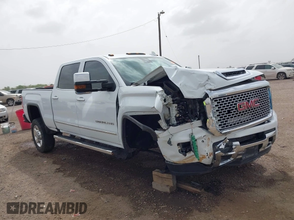 2017 GMC Sierra 2500HD Denali with VIN 1GT12UEY1HF213326, listed as a IAAI auction lot 41807632 with 224,620 mi miles and . Bid and sale history available at DreamBid. Image 14.