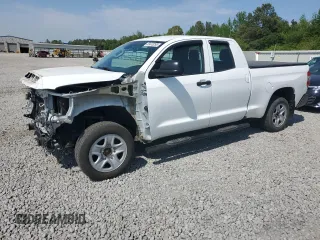 2018 Toyota Tundra SR with VIN 5TFRM5F11JX125042, listed as a Copart auction lot 53473255 with 67,526 mi miles and Salvage title. Bid and sale history available at DreamBid. Image 1.