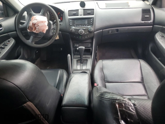 2003 Honda Accord LX with VIN 1HGCM563X3A105970, listed as a Copart auction lot 60074655 with 125,443 mi miles and Salvage title. Bid and sale history available at DreamBid. Image 8.