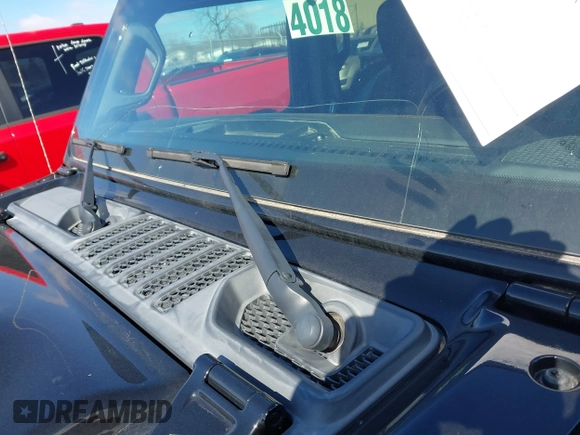 2021 Jeep Gladiator Mojave with VIN 1C6JJTEG9ML528964, listed as a IAAI auction lot 41879113 with 74,315 mi miles and . Bid and sale history available at DreamBid. Image 17.