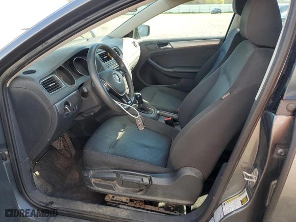 2015 Volkswagen Jetta Sedan 1.8T SE with VIN 3VWD17AJ1FM324401, listed as a Copart auction lot 48090305 with 176,408 mi miles and Clean Title. Bid and sale history available at carsss.com. Image 7.