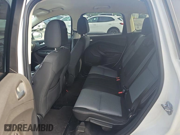 2017 Ford Escape SE z VIN 1FMCU9GD0HUD44281, wystawiony jako IAAI lot #42573170 z przebiegiem 99 085 mil mil oraz . Historia ofert i sprzedaży dostępna na DreamBid. Obrazek 19.