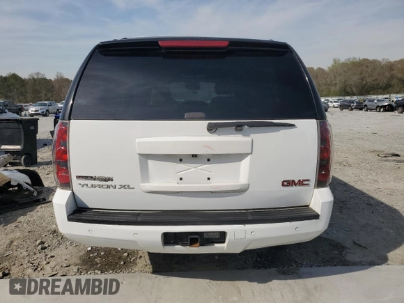 2011 GMC Yukon XL SLT with VIN 1GKS1KE01BR144055, listed as a Copart auction lot 49709875 with 276,304 mi miles and Salvage Title. Bid and sale history available at DreamBid. Image 6.