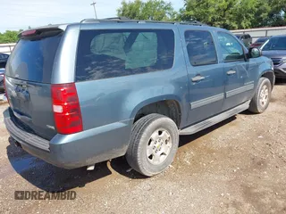 2009 Chevrolet Suburban LS with VIN 1GNFC16079R291885, listed as a IAAI auction lot 42352913 with 191,994 mi miles and . Bid and sale history available at DreamBid. Image 4.