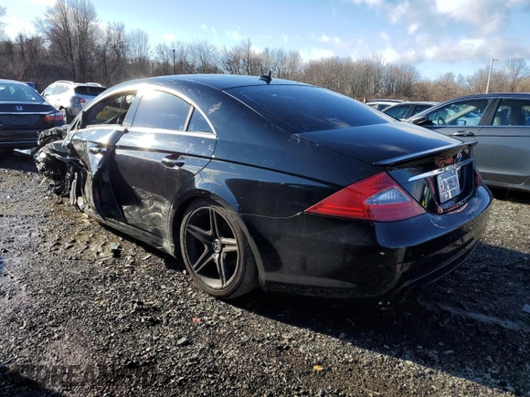 2009 Mercedes-Benz CLS-Class 5.5L with VIN WDDDJ72X69A143131, listed as a Copart auction lot 84516844 with 138,010 mi miles and Salvage Title. Bid and sale history available at carsss.com. Image 2.