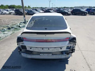 2014 Lincoln MKZ Hybrid with VIN 3LN6L2LU3ER819681, listed as a IAAI auction lot 41867338 with 149,964 mi miles. Bid and sale history available at carsss.com. Image 17.