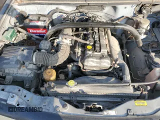 2000 Chevrolet Tracker z VIN 2CNBE13C4Y6920783, wystawiony jako Copart lot #82619854 z przebiegiem 96 620 mil mil oraz Czysty tytuł • Clean title. Historia ofert i sprzedaży dostępna na DreamBid. Obrazek 12.