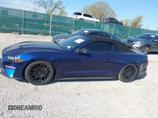 2019 Ford Mustang EcoBoost с VIN 1FATP8UH0K5120934, выставлен на аукционе IAAI как лот 42016049 с пробегом 76 508 миль миль и . История ставок и продаж доступна на DreamBid. Изображение 14.
