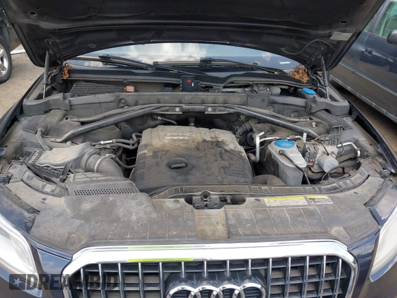 2013 Audi Q5 Premium with VIN WA1CFAFP8DA071026, listed as a IAAI auction lot 42743732 with 207,041 mi miles and . Bid and sale history available at DreamBid. Image 10.