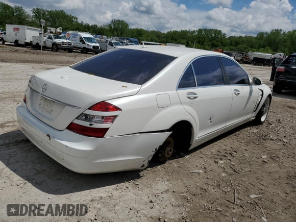 2007 Mercedes-Benz S 550 with VIN WDDNG71X87A075285, listed as a Copart auction lot 55173695 with 166,032 mi miles and Clean Title. Bid and sale history available at DreamBid. Image 3.