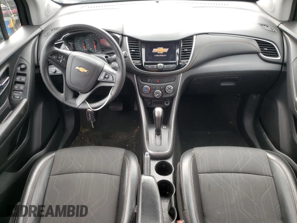 2021 Chevrolet Trax LT with VIN KL7CJPSM8MB364631, listed as a Copart auction lot 52622755 with 64,776 mi miles and Salvage Title. Bid and sale history available at carsss.com. Image 8.