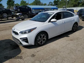 2021 Kia Forte FE с VIN 3KPF24AD7ME336951, выставлен на аукционе Copart как лот 64063535 с пробегом 87 556 миль миль и Списание • Salvage title. История ставок и продаж доступна на DreamBid. Изображение 1.