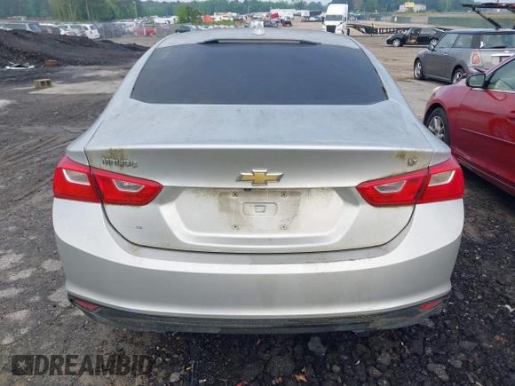 2018 Chevrolet Malibu LT with VIN 1G1ZD5ST5JF278853, listed as a IAAI auction lot 42101758 with 149,205 mi miles and . Bid and sale history available at carsss.com. Image 17.