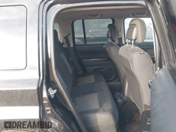 2014 Jeep Patriot Sport with VIN 1C4NJPBB0ED628991, listed as a IAAI auction lot 41781258 with 179,591 mi miles. Bid and sale history available at carsss.com. Image 8.