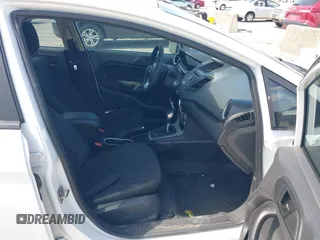 2017 Ford Fiesta SE z VIN 3FADP4BJXHM147290, wystawiony jako IAAI lot #42071340 z przebiegiem 122 142 mil mil oraz . Historia ofert i sprzedaży dostępna na DreamBid. Obrazek 5.