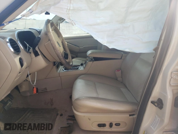 2006 Ford Explorer Limited с VIN 1FMEU75896UB00855, выставлен на аукционе Copart как лот 50220535 с пробегом 137 714 миль миль и Списание • Salvage title. История ставок и продаж доступна на DreamBid. Изображение 7.