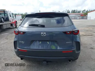 2024 Mazda CX-50 S Select z VIN 7MMVABAMXRN191832, wystawiony jako IAAI lot #41946922 z przebiegiem 15 850 mil mil oraz . Historia ofert i sprzedaży dostępna na DreamBid. Obrazek 17.