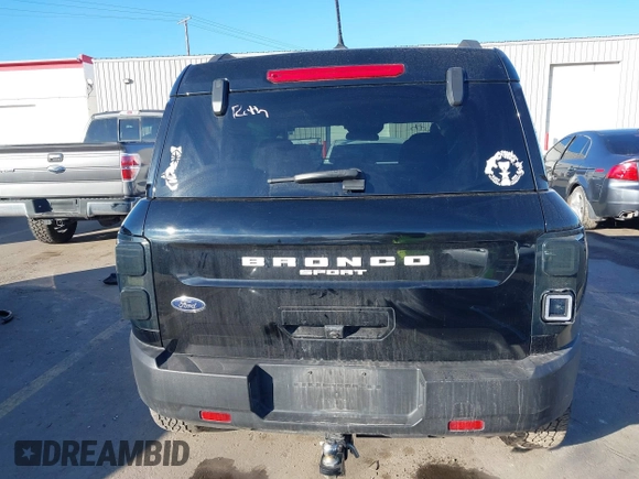 2021 Ford Bronco Sport Badlands z VIN 3FMCR9D92MRB30167, wystawiony jako IAAI lot #41313354 z przebiegiem 53 367 mil mil oraz . Historia ofert i sprzedaży dostępna na DreamBid. Obrazek 16.