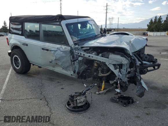 2023 Ford Bronco with VIN 1FMEE5DP6PLB28310, listed as a Copart auction lot 51830585 with 15,987 mi miles and Salvage Title. Bid and sale history available at carsss.com. Image 4.