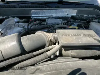 2018 Chevrolet Silverado 3500HD High Country с VIN 1GC4K1EY1JF266092, выставлен на аукционе Copart как лот 53000005 с пробегом 64 601 миль миль и Списание • Salvage title. История ставок и продаж доступна на DreamBid. Изображение 13.