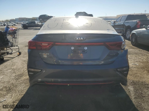 2021 Kia Forte GT-Line with VIN 3KPF34AD0ME386894, listed as a Copart auction lot 42074375 with 39,558 mi miles and Salvage Title. Bid and sale history available at carsss.com. Image 6.